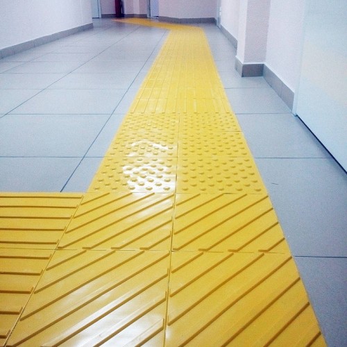 Тактильная плитка продольная 500х500 мм, ТПУ (композиция ...